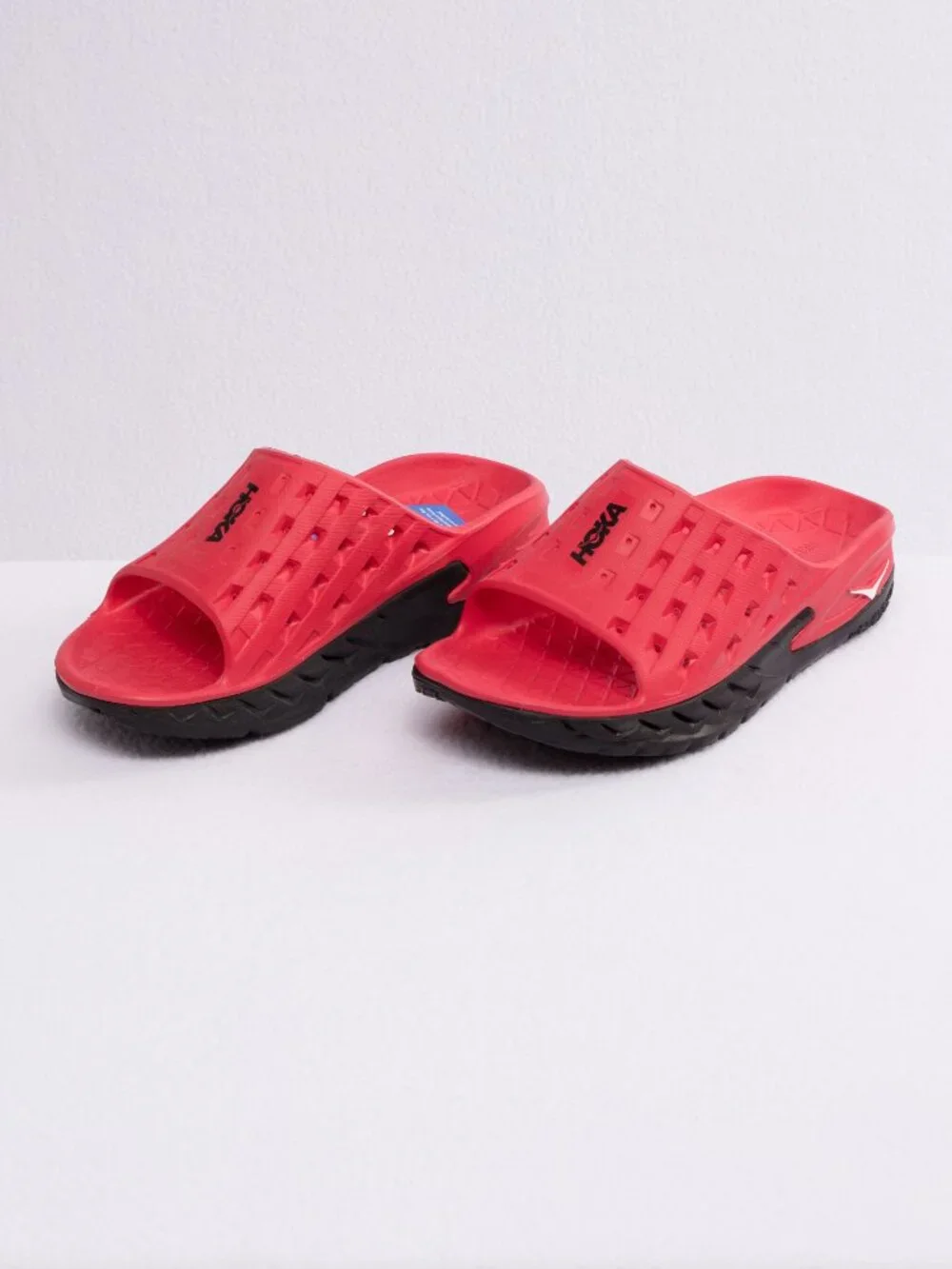 NEW Hoka Ora Recovery Slide V1 (Original) - Black/Hibiscus - Women’s 8 - Rare/NW - Picture 3 of 8